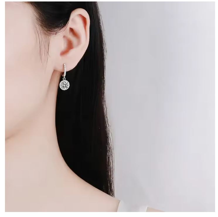 Zirkone Round Earrings 925 silver plated 1 Carat